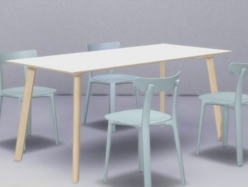ALL PLASTIC CHAIR at Meinkatz Creations