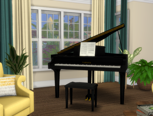 Yamaha C3 Grand Piano