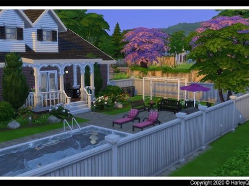 155 Willow Road house at Harley Quinn’s Nuthouse