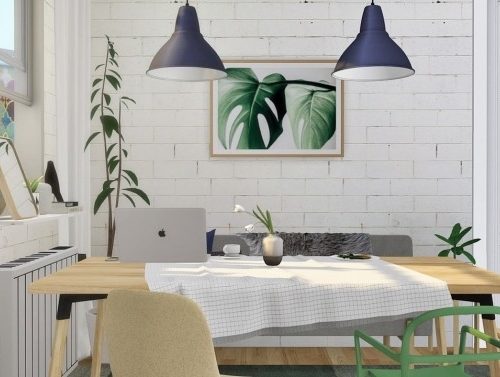 Dining set at MXIMS