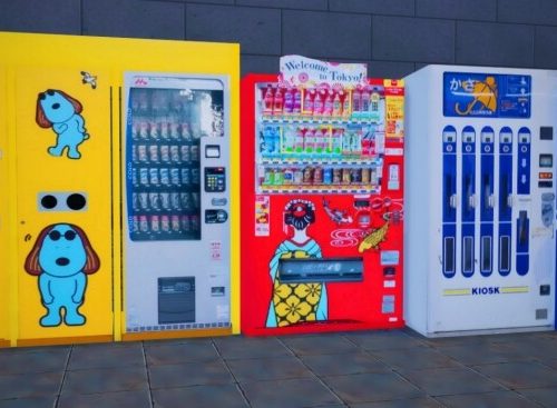 2 Non Functional Japanese Style Vending Machines at Mochachiii