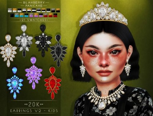 20k earrings, necklaces and tiara at Blahberry Pancake
