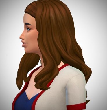 Daniela’s Long Curly Hair