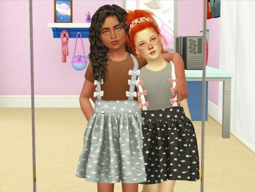 THESE PRETTY LITTLE PIXELS BOW SUSPENDERS SKIRT at REDHEADSIMS – Coupure Electrique
