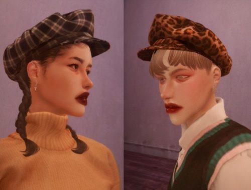 Fluffy casquette & mini cross + ring piercing at Kiro