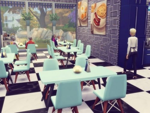 Newcrest Diner at Simming With Mary