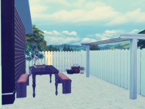 Family Home at Simming With Mary
