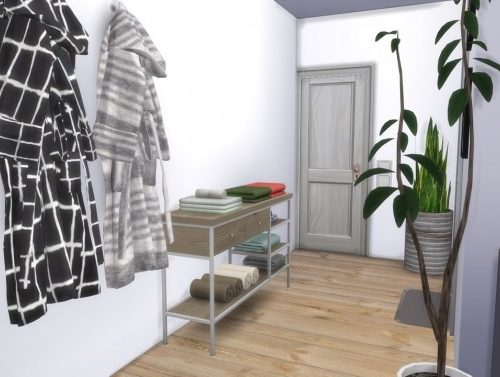 MASTER BEDROOM Family House at MODELSIMS4
