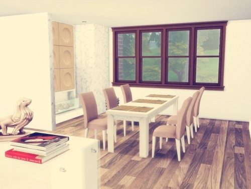 Family Home at Simming With Mary