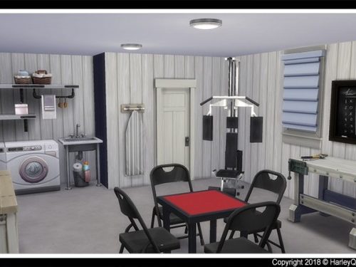 Forest Hideaway house at Harley Quinn’s Nuthouse
