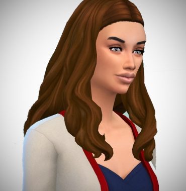 Daniela’s Long Curly Hair