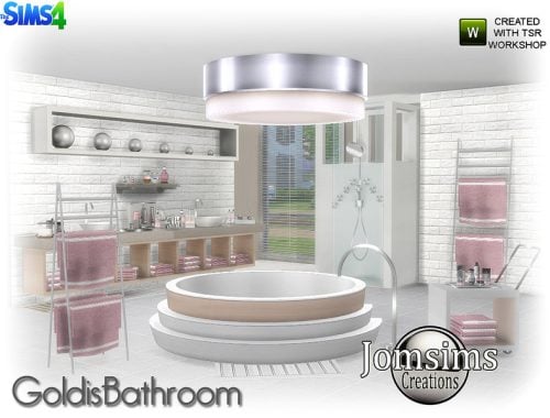 Goldis bathroom