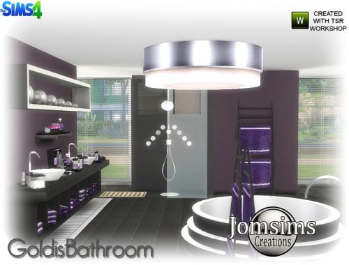 Goldis bathroom