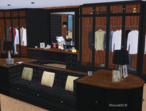 Bedroom Closet CliveC