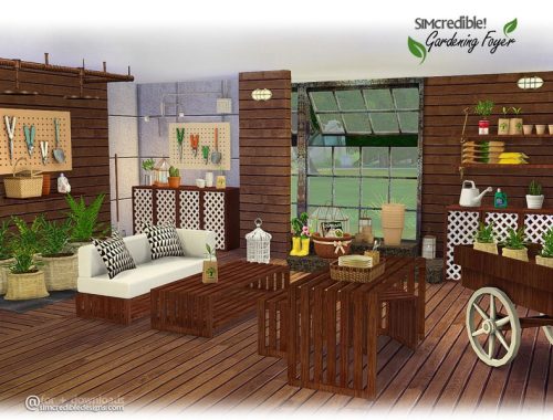 Gardening Foyer decor