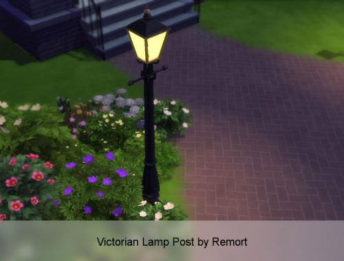 Victorian Lamp Post