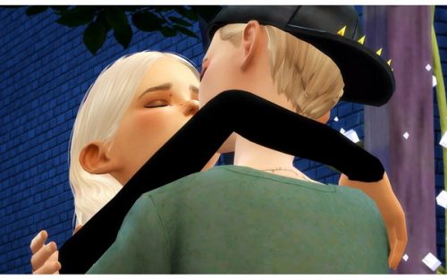 First Kiss posepack