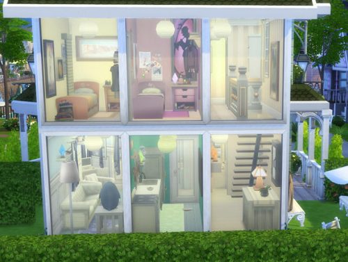 Tiny Dollhouse Deluxe