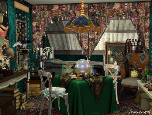 Fortune Tellers Wagon