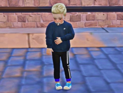Poses toddler