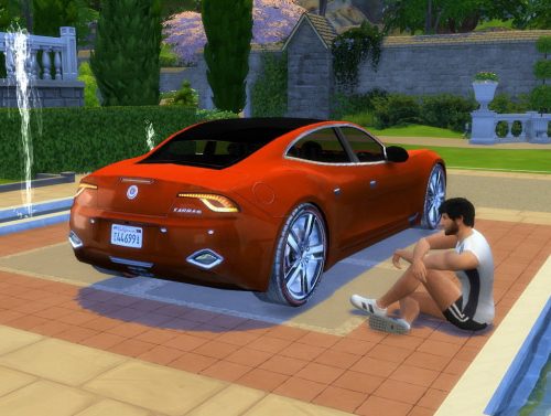 Fisker Karma Revero