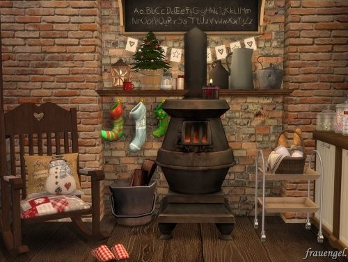 Christmas Flowers Cottage at Frau Engel