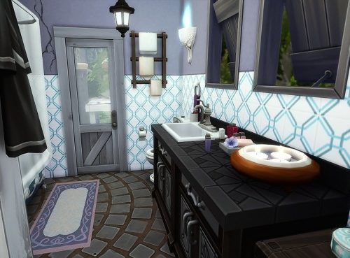 Bewitched cabin at Simsontherope