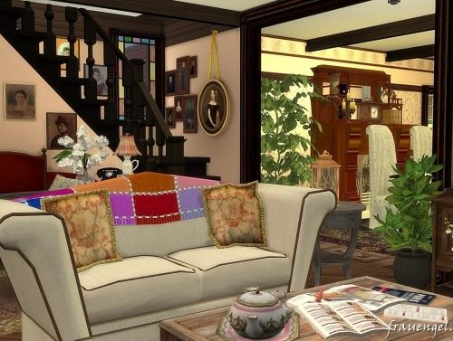 Charmed Halliwell Manor at Frau Engel