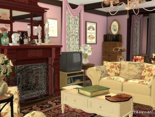 Charmed Halliwell Manor at Frau Engel