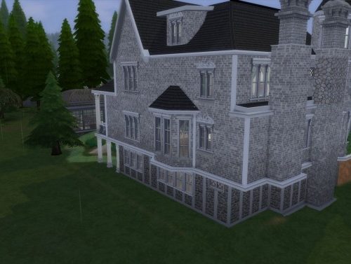 Charming Manor