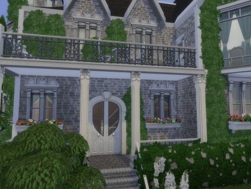 Charming Manor