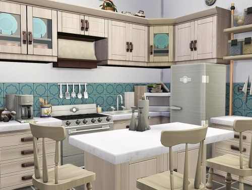 CRAZY PLANT LADY APARTMENT at Aveline Sims