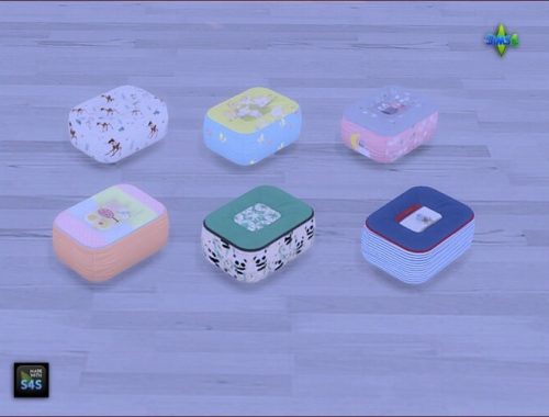 Curtains and pouf tables for kids at Arte Della Vita