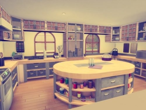 Couple House at Simming With Mary