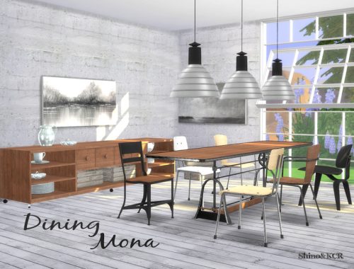 Dining Mona