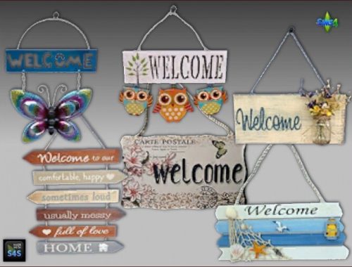 Door mats and decorative signs at Arte Della Vita