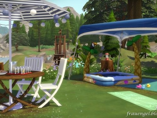 Tourist Camp by Julia Engel at Frau Engel