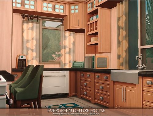 Evergreen Deluxe House
