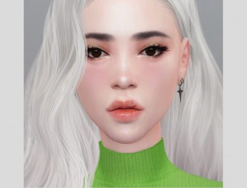 Eye Glitter and gloss at MMSIMS