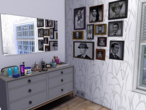 MASTER BEDROOM Family House at MODELSIMS4