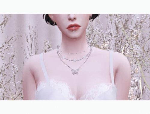 FM butterfly chain necklace at Bedisfull – iridescent