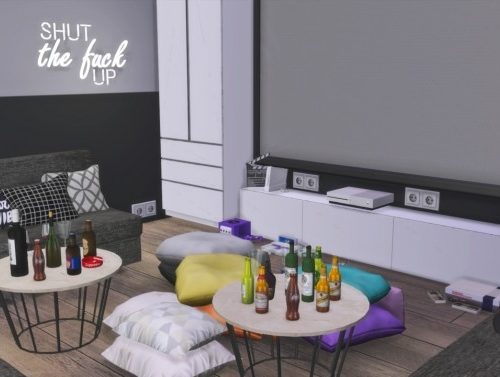 GAMING AND THEATER ROOM at MODELSIMS4