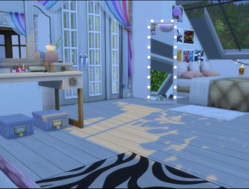 Girly Floral House (No CC)