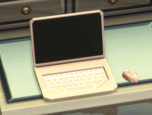 Girly gamer pink laptop