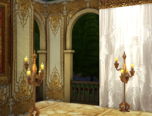 Gold panels at Anna Quinn Stories