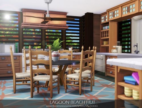 Lagoon Beach Hut