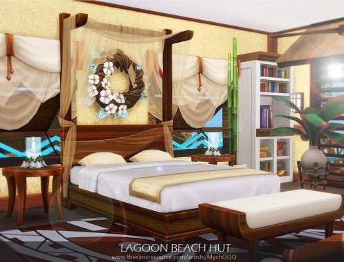 Lagoon Beach Hut