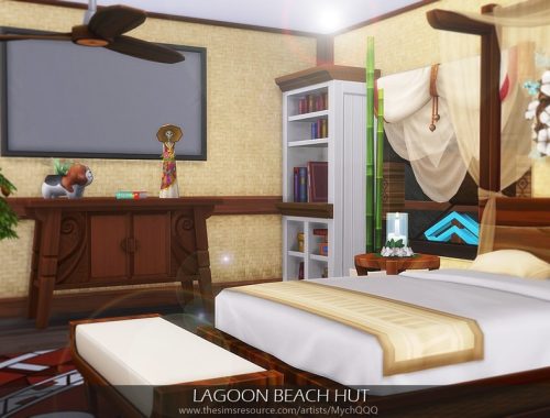 Lagoon Beach Hut