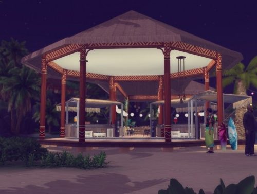 Lagoon Look beach bar at Simming With Mary