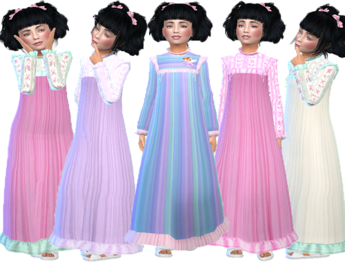Long sleep dress (Base game)